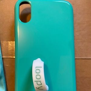 iPhone XR loopy case
